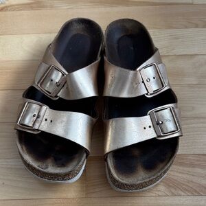 Birkenstock Arizona Gold Metallic Double-Strap Sandals size 40 / 9.5 GUC